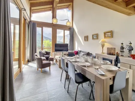 Chalet luxueux 3 chambres • Accès pistes • Sauna • Jacuzzi - Photo 2