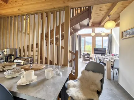 Chalet luxueux 3 chambres • Accès pistes • Sauna • Jacuzzi - Photo 4