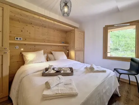 Chalet luxueux 3 chambres • Accès pistes • Sauna • Jacuzzi - Photo 5