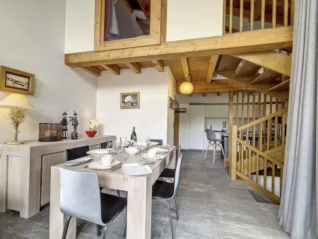 Chalet luxueux 3 chambres • Accès pistes • Sauna • Jacuzzi - Photo 9