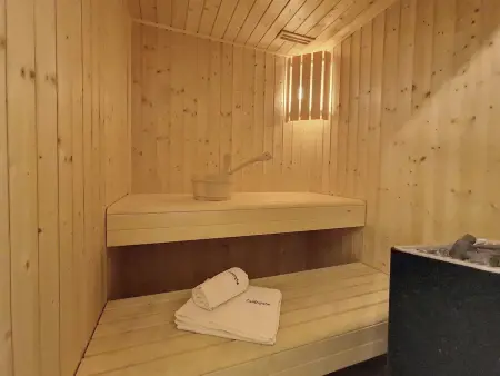 Chalet luxueux 3 chambres • Accès pistes • Sauna • Jacuzzi - Photo 12