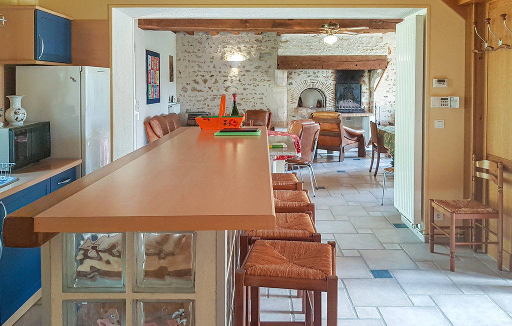 Ferme familiale 130 m² avec grand jardin à Ardentes - Photo 15