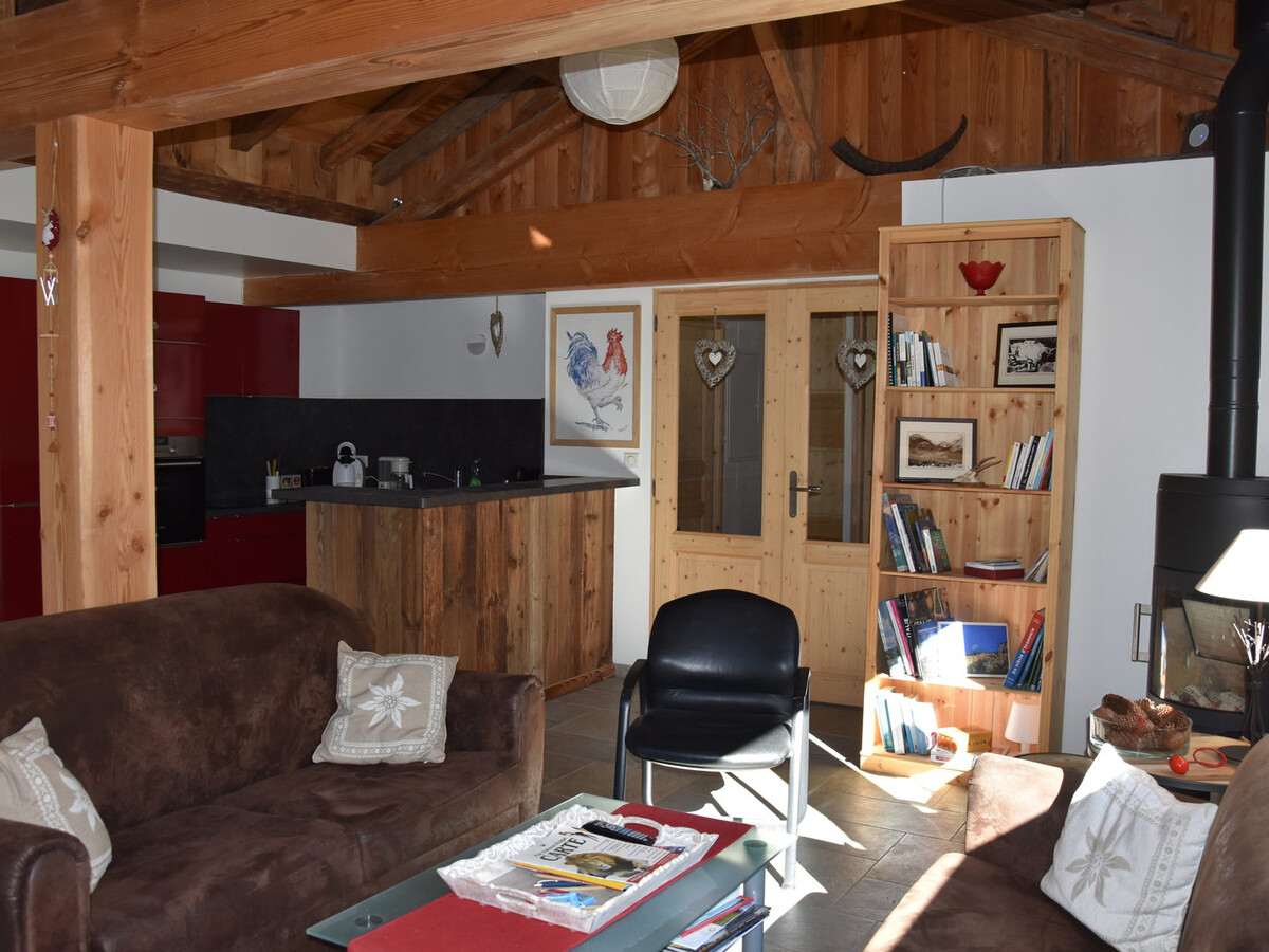Chalet 5 pièces 10 pers, 400 m des pistes - Photo 1