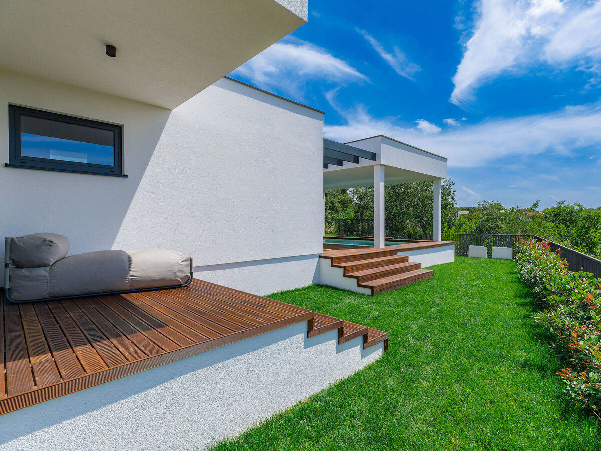Villa Valle - Maison moderne avec piscine privée à Bale - Photo 21