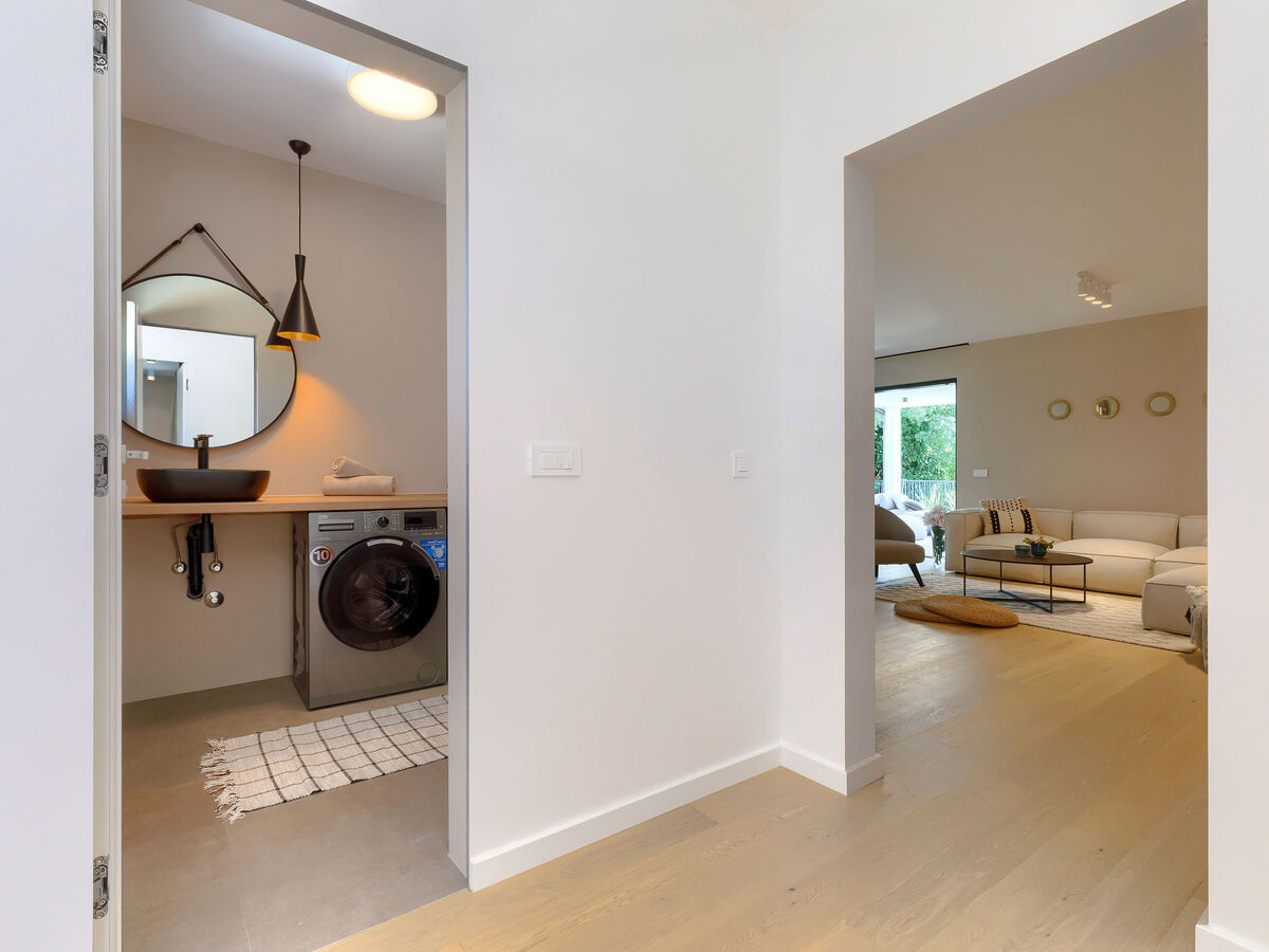 Villa Valle - Maison moderne avec piscine privée à Bale - Photo 28