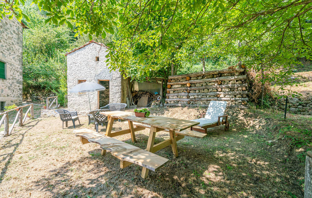 Maison en pierre avec terrasse et vue montagnes - Photo 10