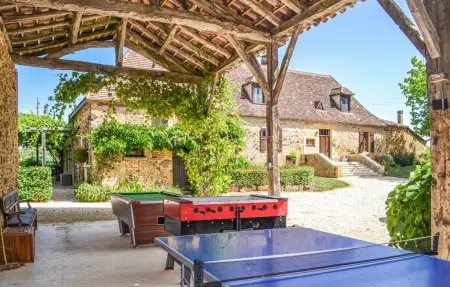 Maison de ferme en pierre, 7 chambres et piscine chauffée : photo 7