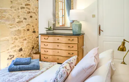 Maison de ferme en pierre, 7 chambres et piscine chauffée : photo 33