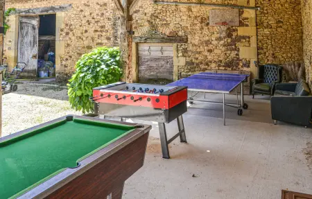 Maison de ferme en pierre, 7 chambres et piscine chauffée : photo 44