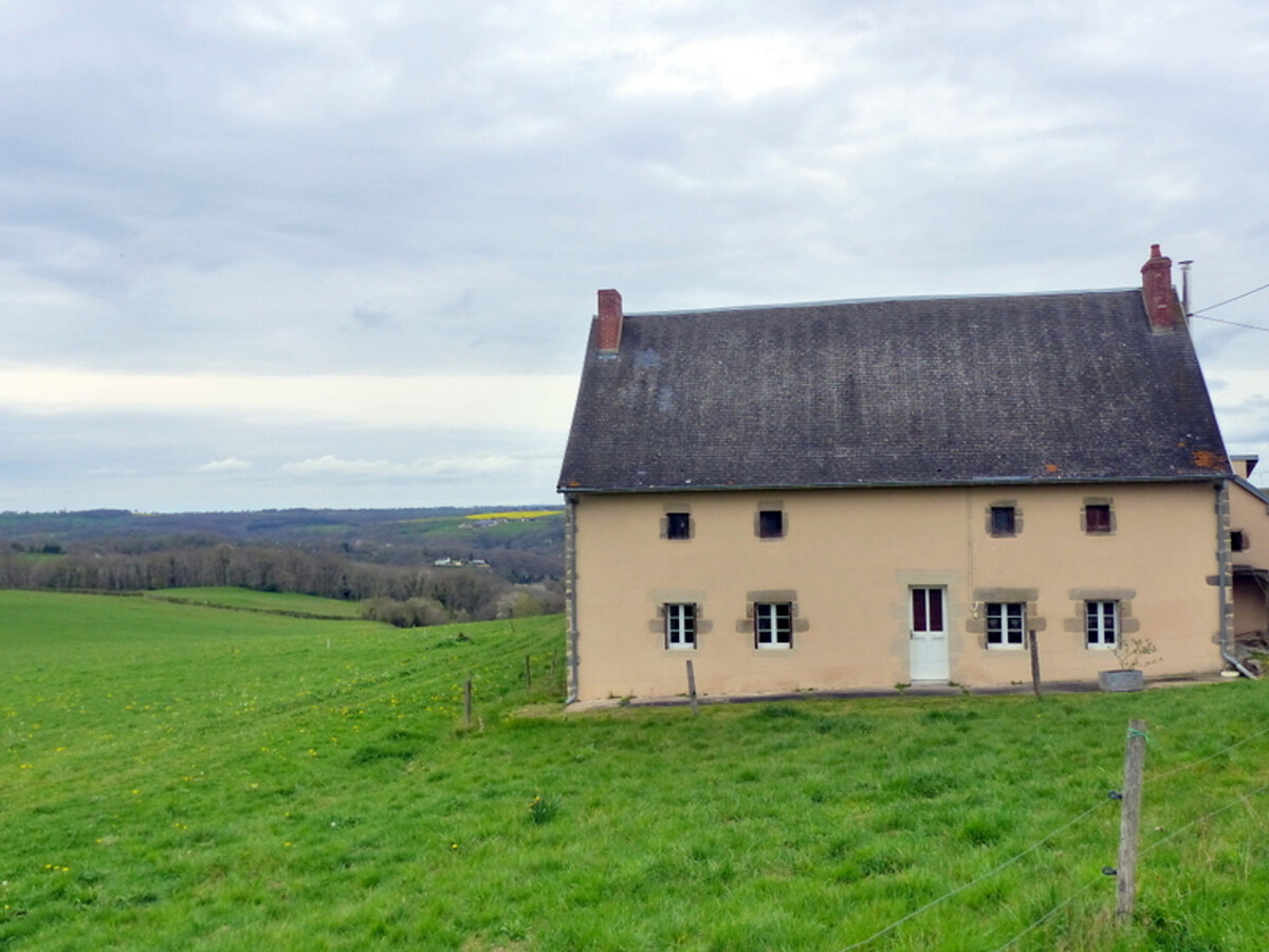Gîte ferme avec vue vallée à Mazirat, 6 personnes - Photo 1
