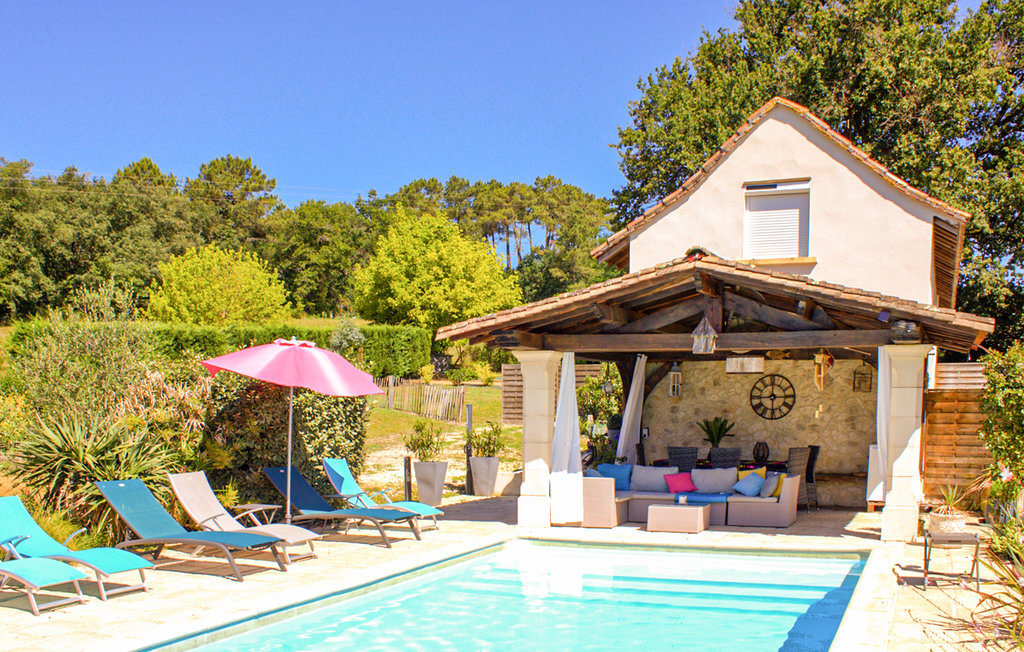 Maison en pierre avec piscine commune à Saint-Sauveur-Lalande - Photo 1