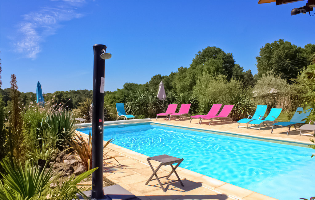 Maison en pierre avec piscine commune à Saint-Sauveur-Lalande - Photo 2