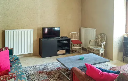 Maison pierre et poutres apparentes à Mauvières, piscine : photo 2