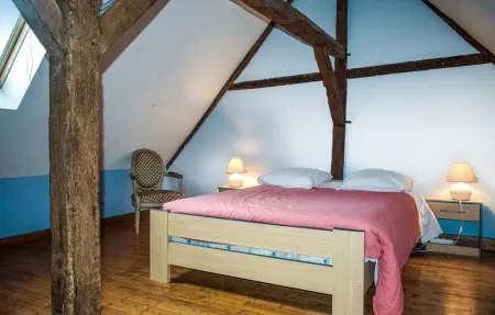 Maison pierre et poutres apparentes à Mauvières, piscine : photo 21