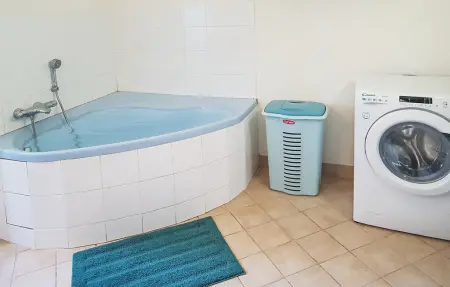 Maison pierre et poutres apparentes à Mauvières, piscine : photo 23