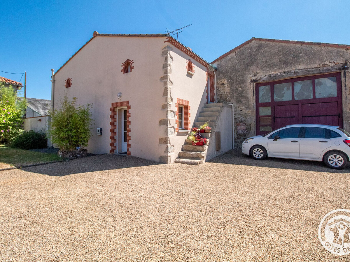 Gîte 64m² familial à La Romagne, terrasse & jardin clos - Photo 6