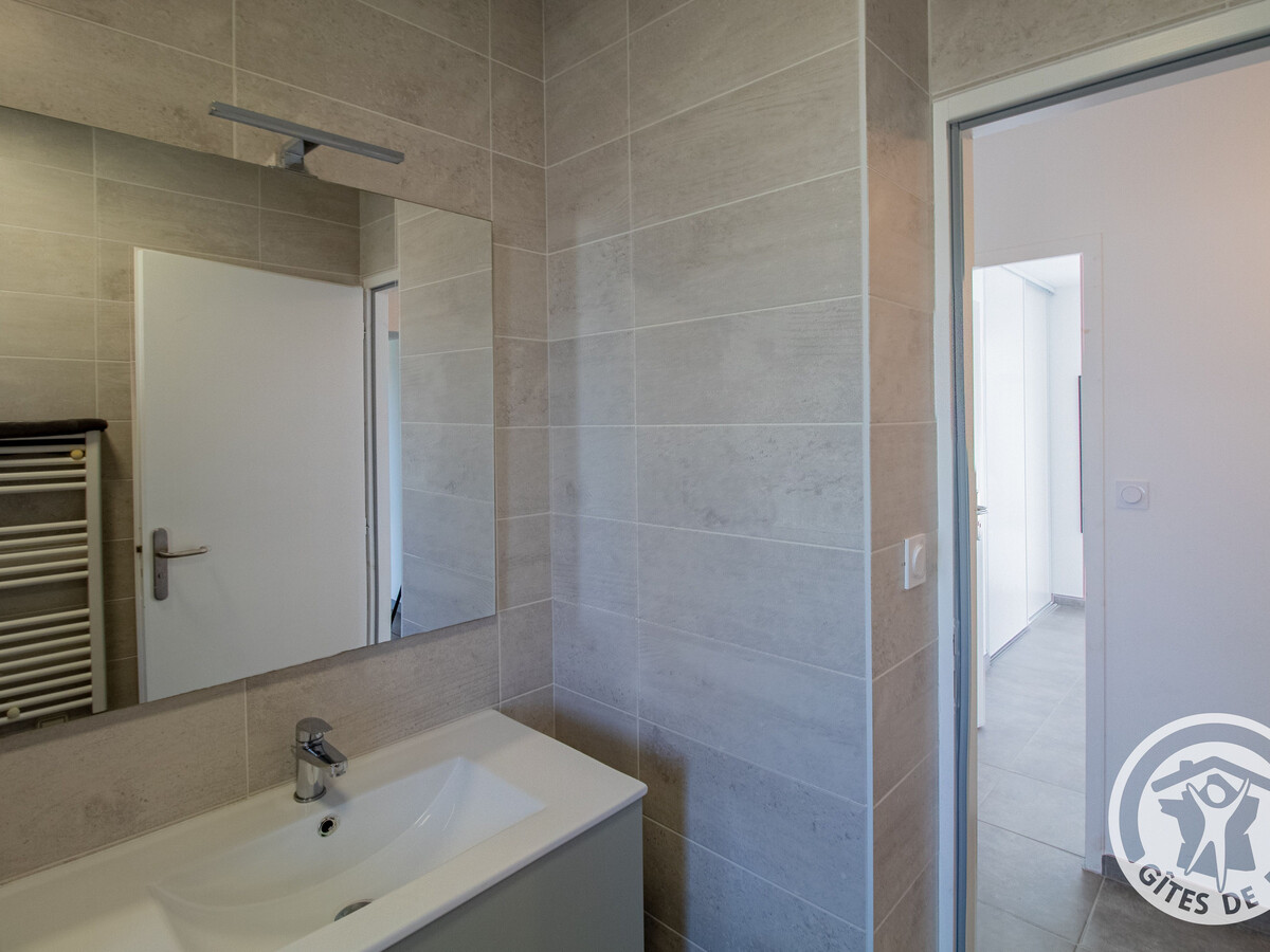 Gîte rénové en grange avec étang privé pour la pêche - Photo 14