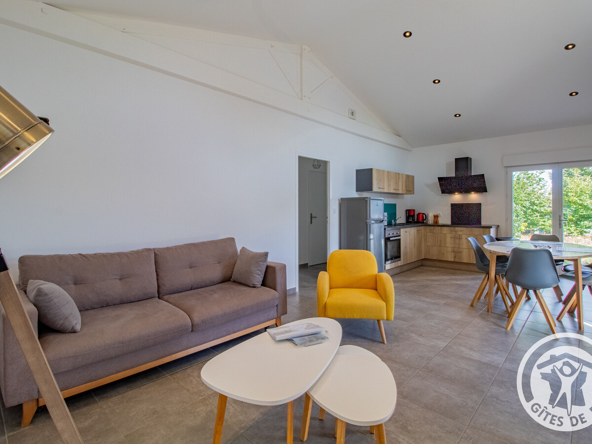 Gîte rénové en grange, étang privatif à 300m - Photo 2