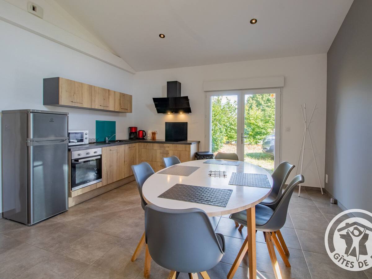 Gîte rénové en grange, étang privatif à 300m - Photo 6