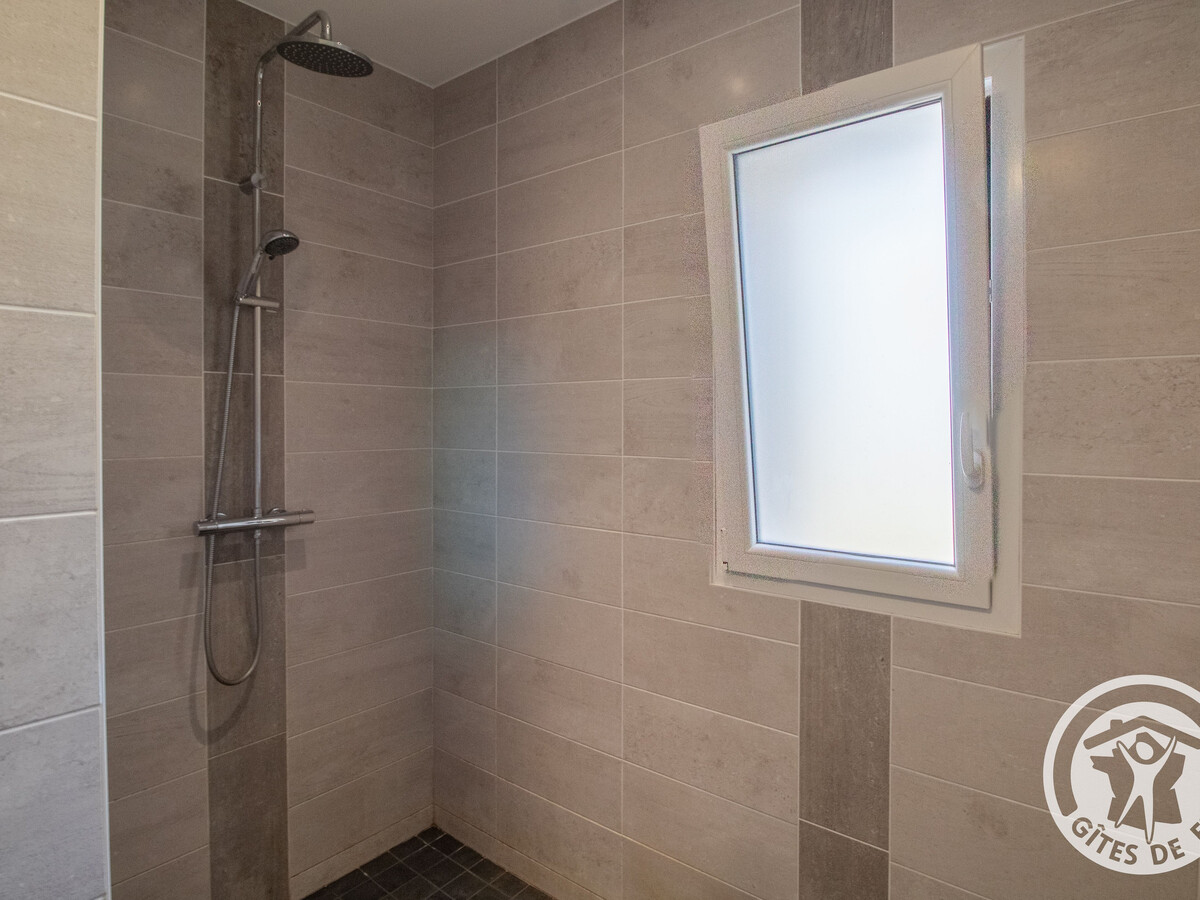 Gîte rénové en grange, étang privatif à 300m - Photo 15
