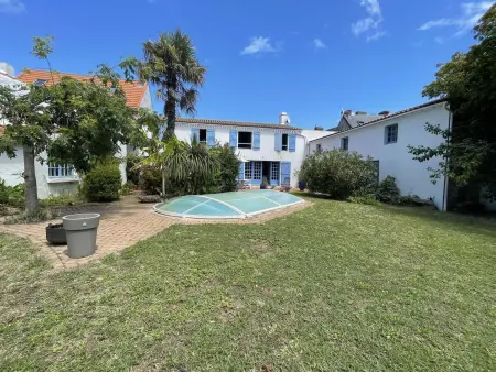 Location maison à Noirmoutier en l'Île, Maison de ville, piscine - 6 pers.
