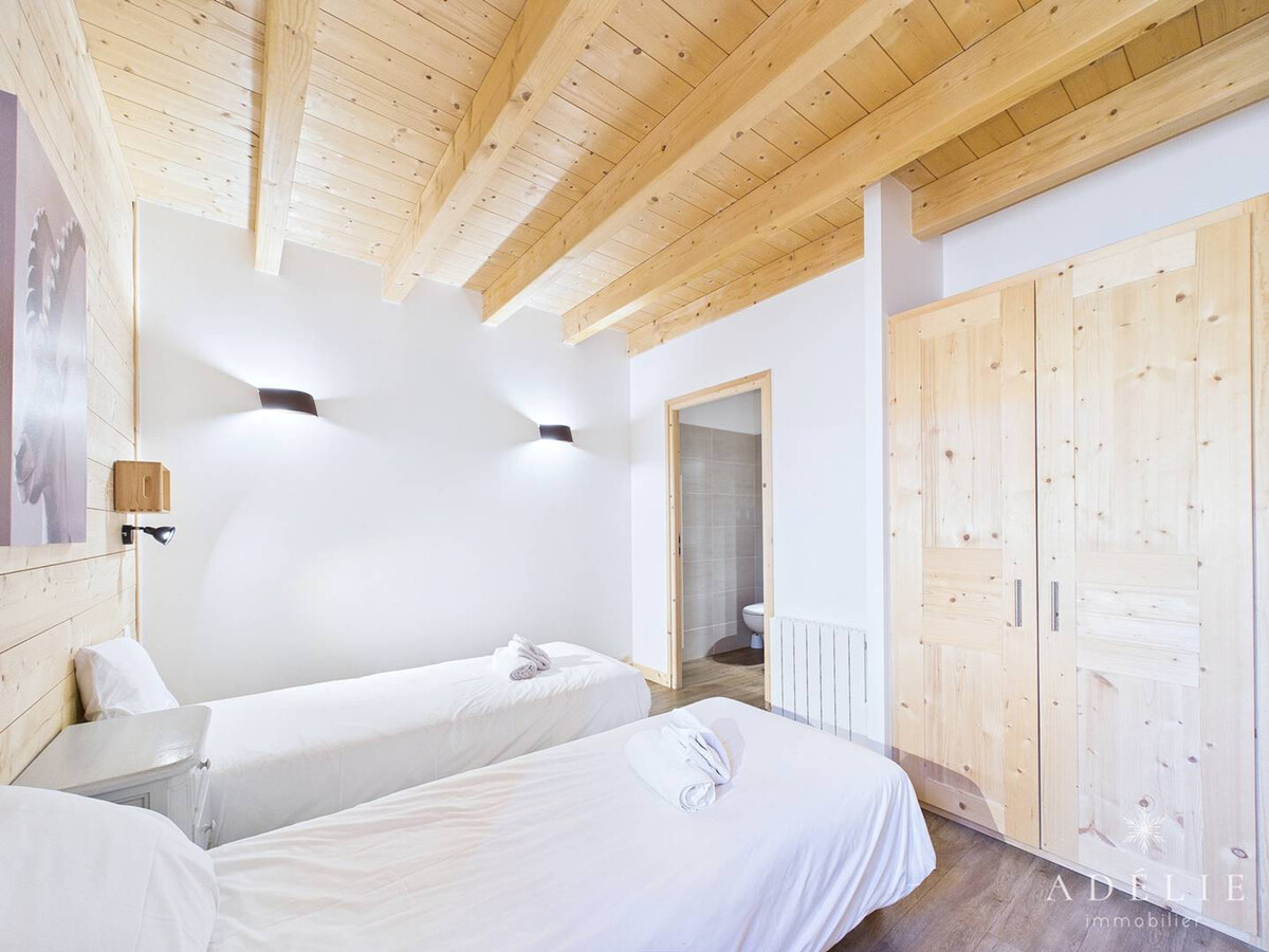 Chalet 173m² jacuzzi sauna, 12 pers, pieds pistes - Photo 25