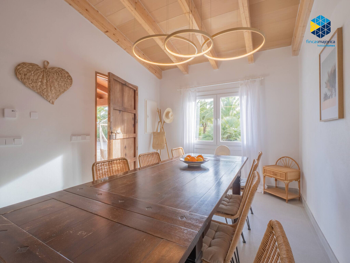 Maison 200m² à Llucmajor : 4 chambres, piscine et jardin - Photo 9