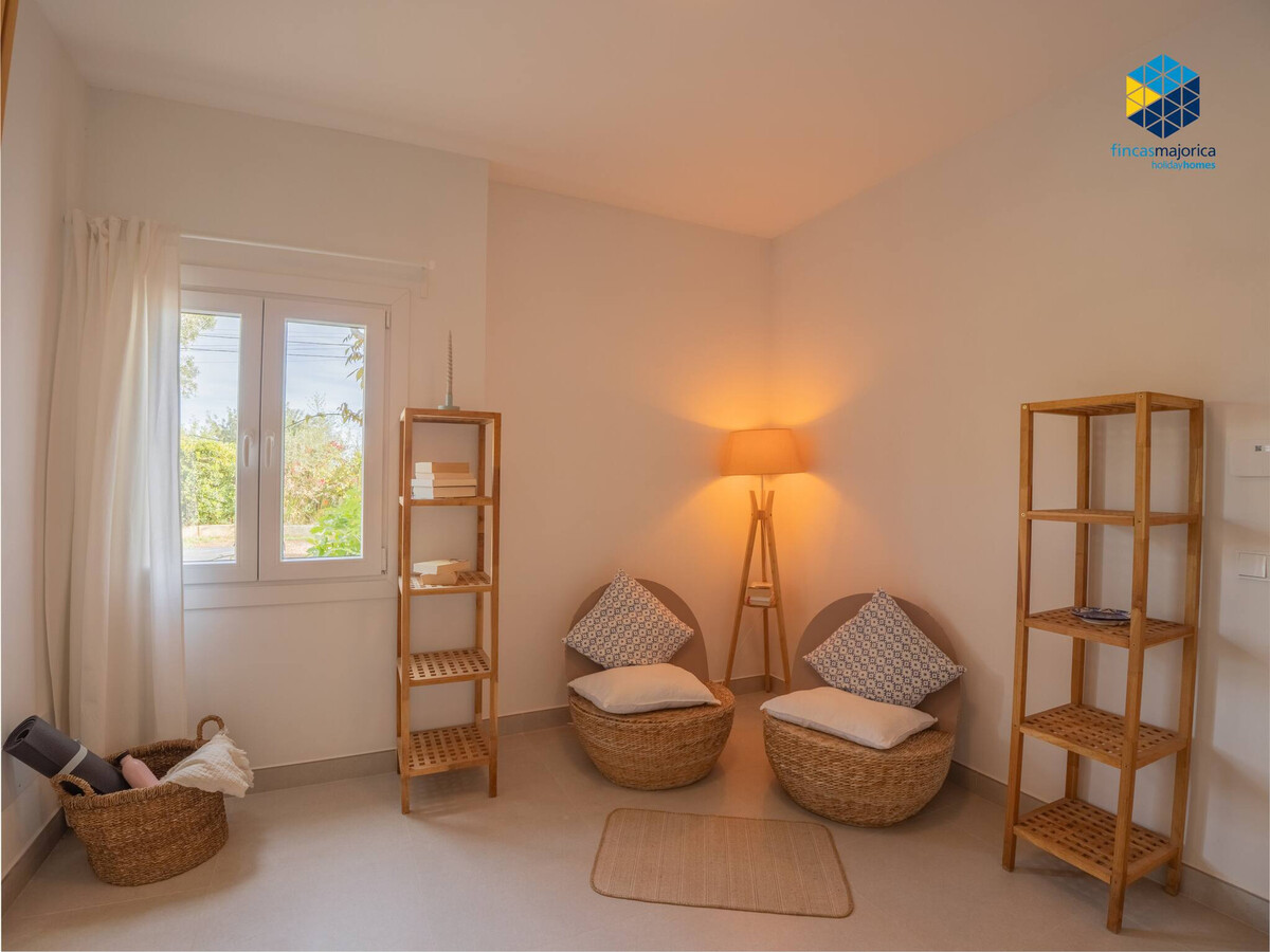 Maison 200m² à Llucmajor : 4 chambres, piscine et jardin - Photo 22
