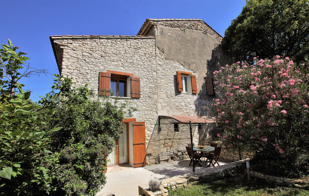 Mazet provençal avec piscine bois à Saint Didier - Photo 8