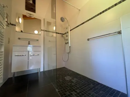 Chalet 130m² Verchaix - 10 pers., vue panoramique sud - Photo 6