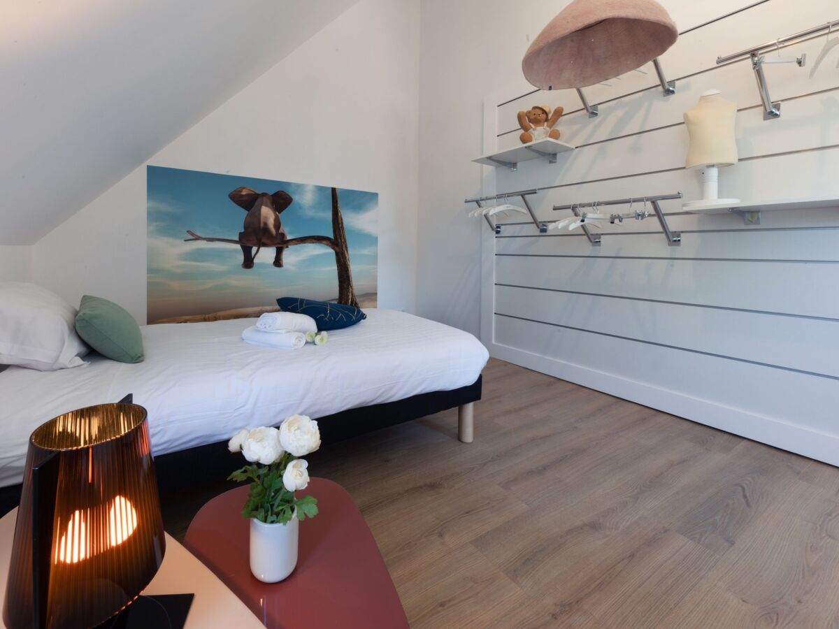 Le Rahic, maison rénovée 800 m de la mer - Photo 13