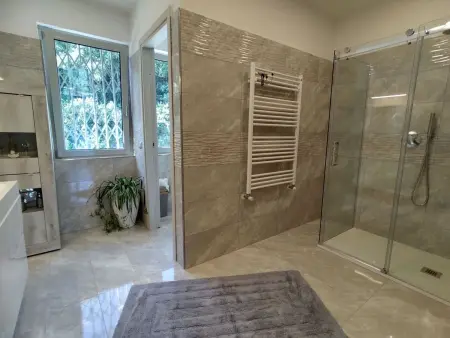 Villa Mera – 210 m² rénovés au bord de la rivière, Sorico : photo 36