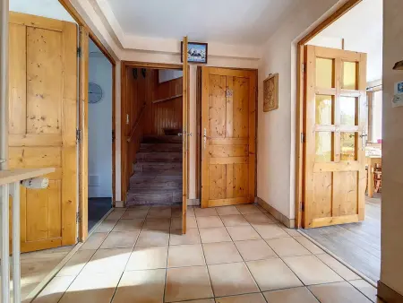 Chalet familial cœur de St Marcel avec terrasse pour 6 pers. - Photo 8