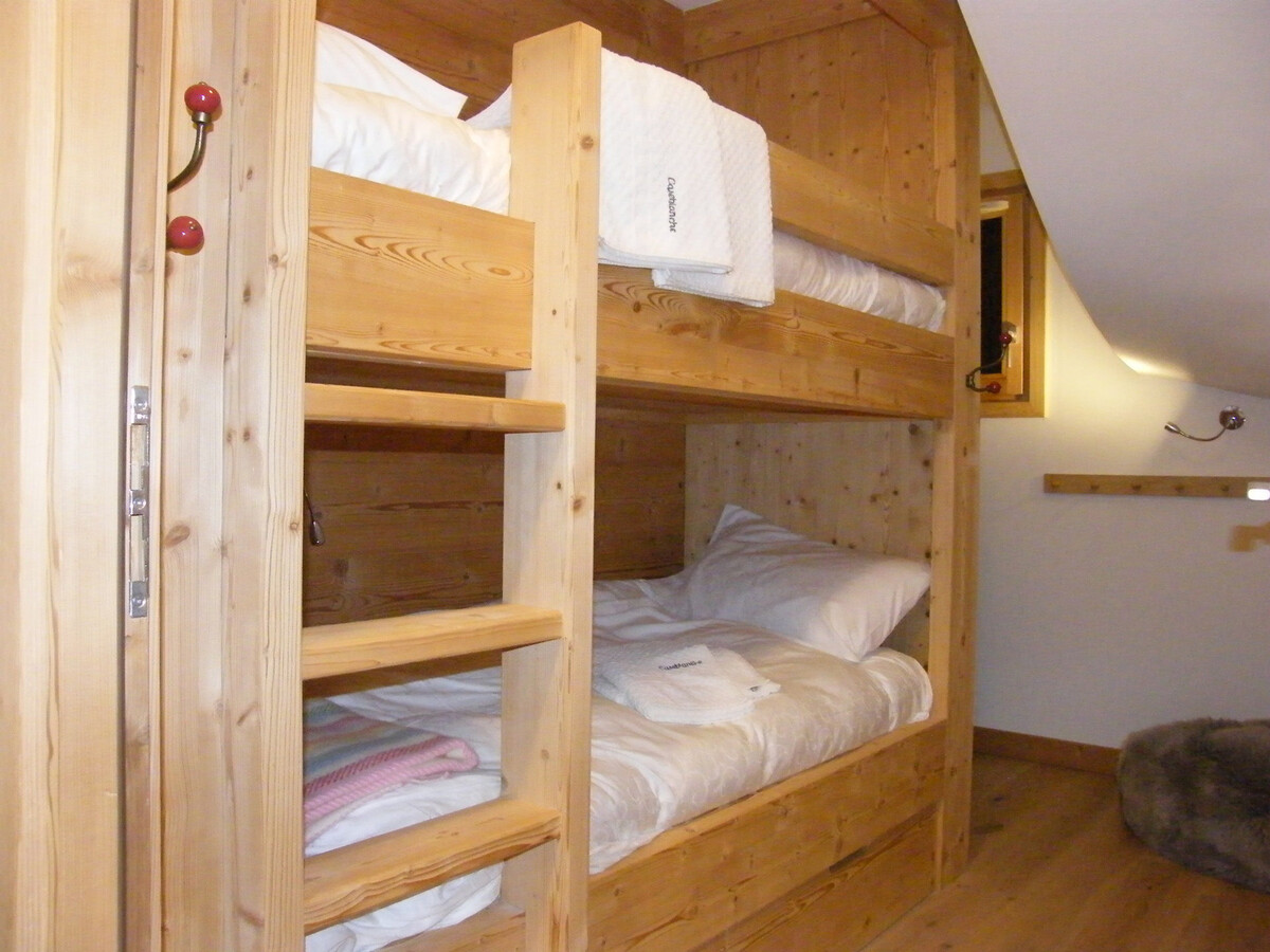 Chalet Luna skis aux pieds avec jacuzzi et sauna - Photo 10