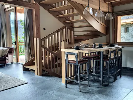 Chalet confort 6 pers, accès pistes, sauna, parking inclus - Photo 4