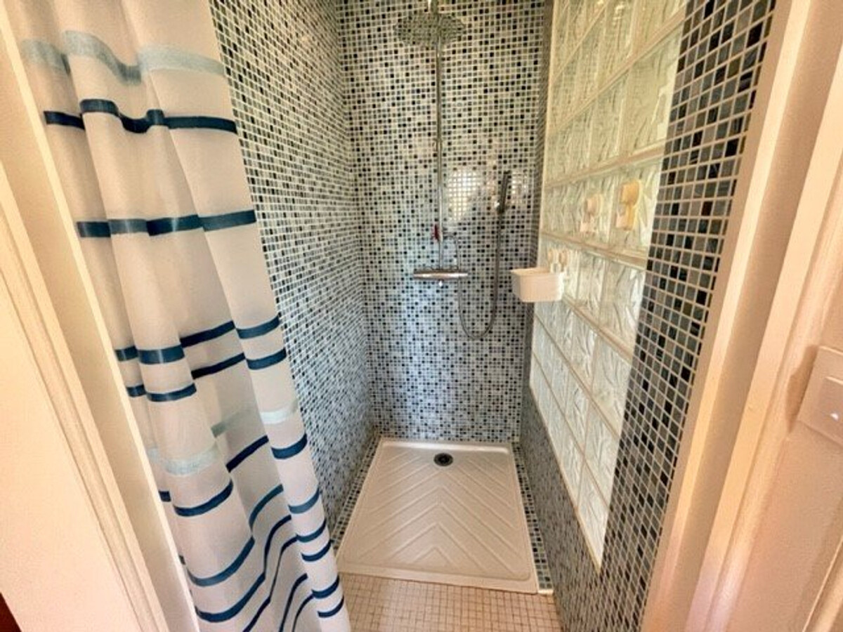 Villa 5 pièces 160m² à 20m de la plage, Quiberon - Photo 13