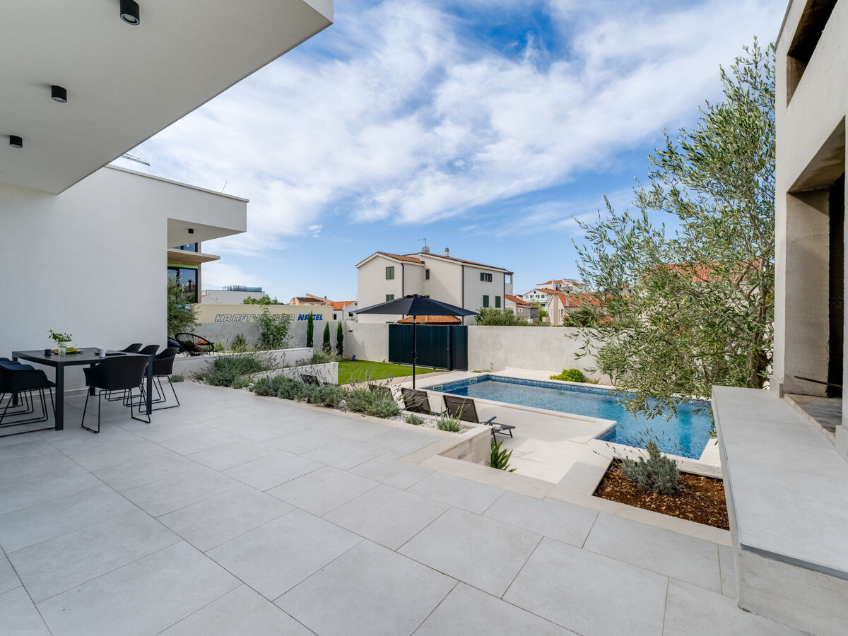 Villa Inizio Brodarica : 4 chambres, piscine privée - Photo 14
