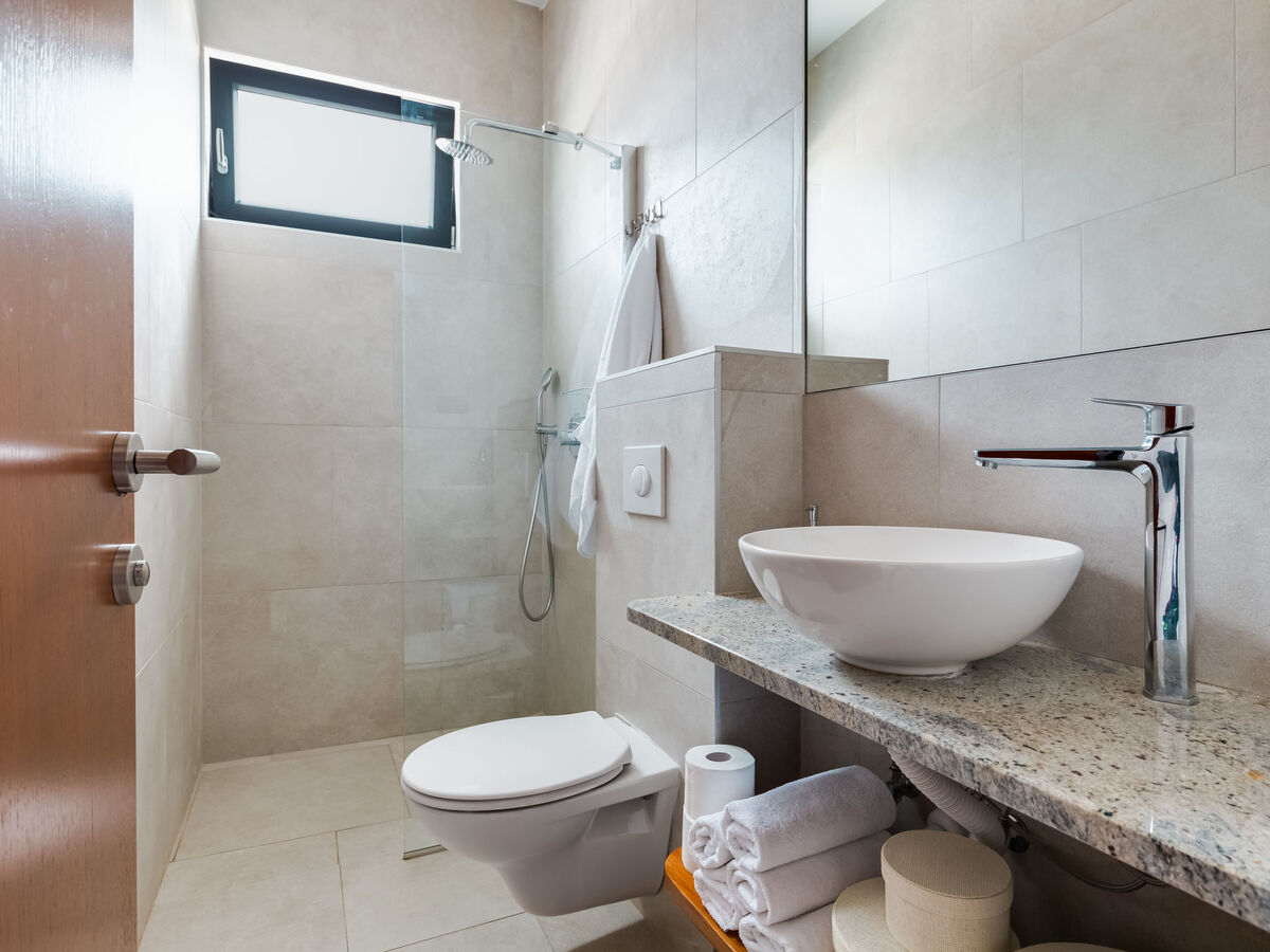 Villa Inizio Brodarica : 4 chambres, piscine privée - Photo 24