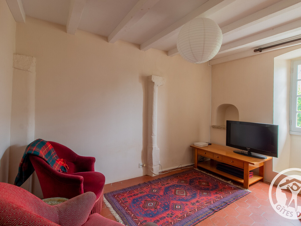 Maison 15ème siècle à Huillé, 2 ch, jardin, cheminée - Photo 21