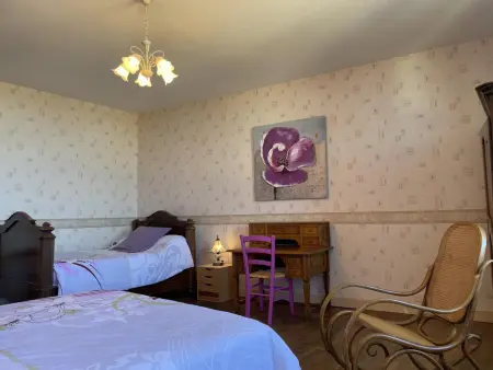 Belle maison bourbonnaise du 18e siècl au cœur d'un village pittoresque avec jardin - Photo 14