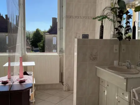 Belle maison bourbonnaise du 18e siècl au cœur d'un village pittoresque avec jardin - Photo 18