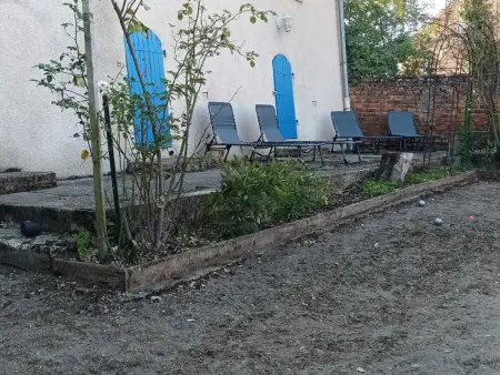 Belle maison bourbonnaise du 18e siècl au cœur d'un village pittoresque avec jardin - Photo 31