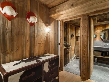 Chalet de Luxe à Val d'Isère avec Jacuzzi et Hammam - Photo 10