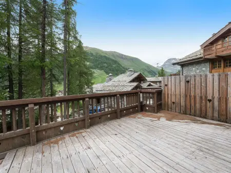 Chalet de luxe à Val-d'Isère avec accès direct aux pistes, 5 chambres, parking - Photo 4