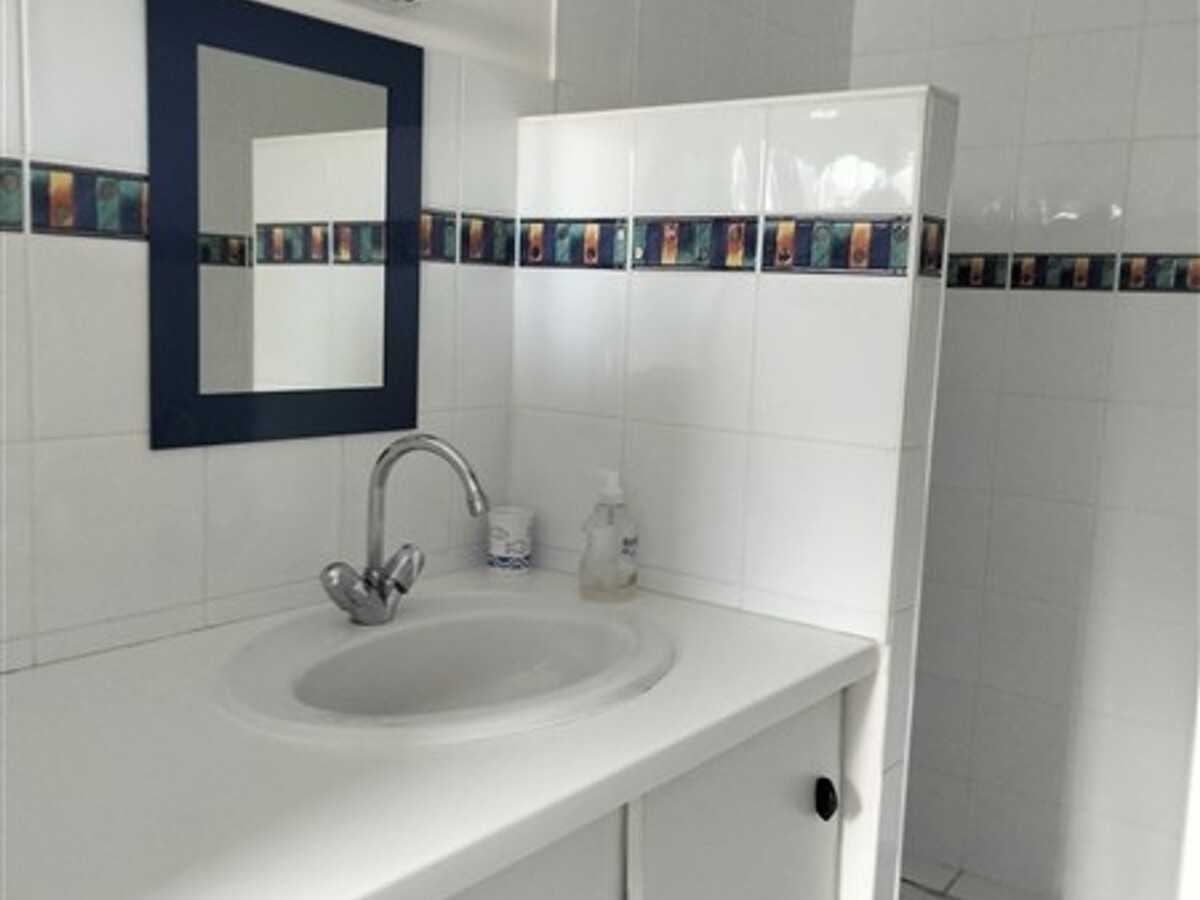 Maison de pêcheur rénovée, port et plage à proximité - Photo 12
