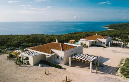 Location maison à Novalja