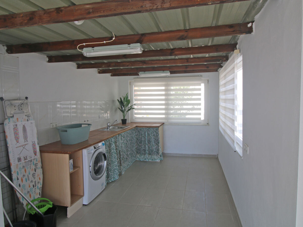 Villa Claudia à Calpe – piscine privée et vue sur la ville - Photo 20