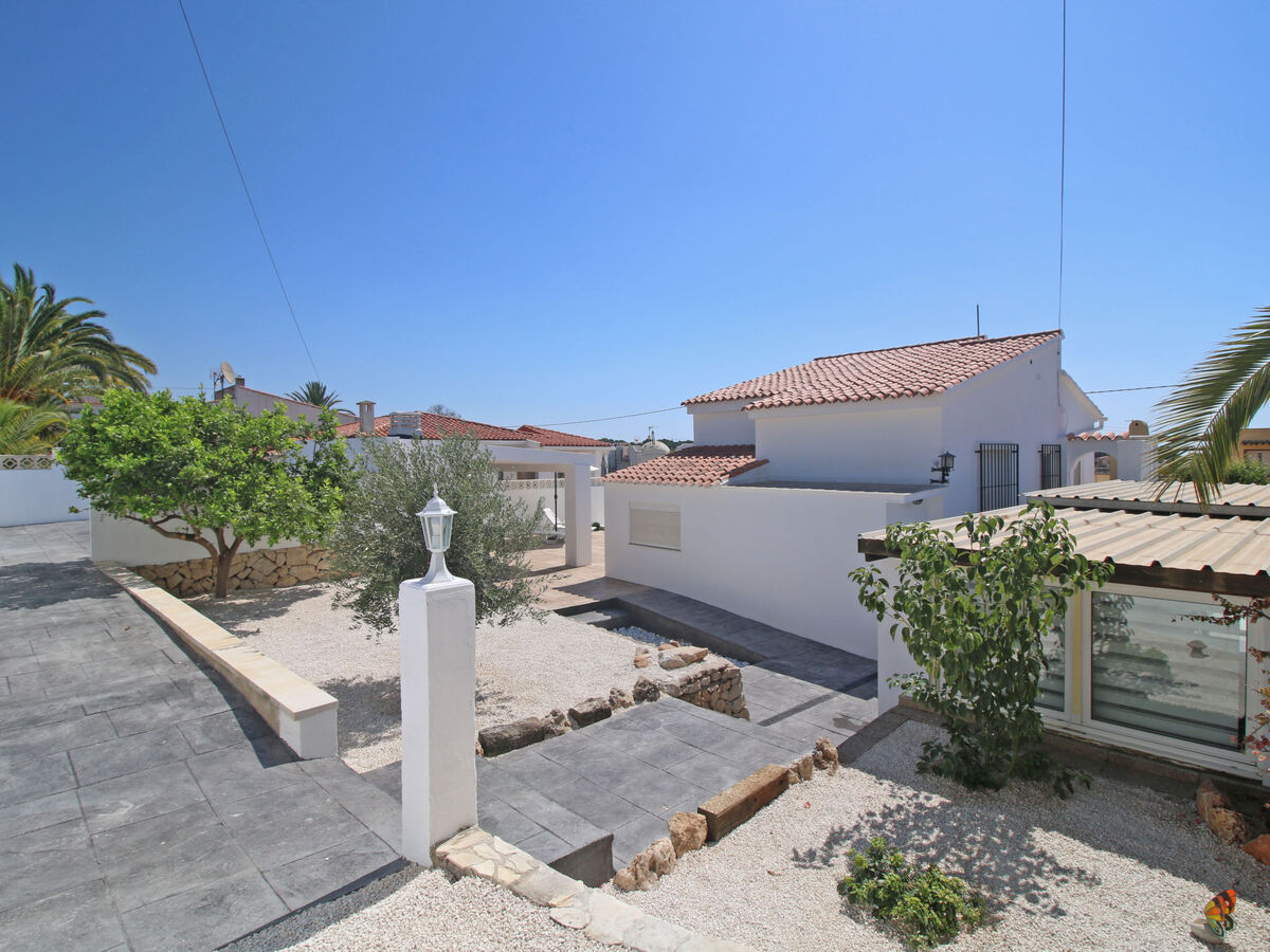 Villa Claudia à Calpe – piscine privée et vue sur la ville - Photo 24