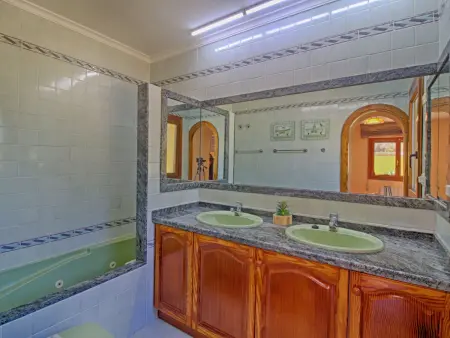 Villa Jardin à Calpe – piscine privée et terrain 817 m² : photo 15