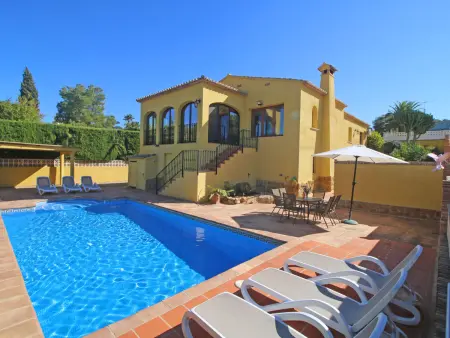 Villa Jardin à Calpe – piscine privée et terrain 817 m² : photo 19